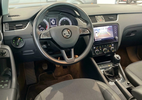Skoda Octavia cena 65900 przebieg: 123883, rok produkcji 2019 z Jastrowie małe 407